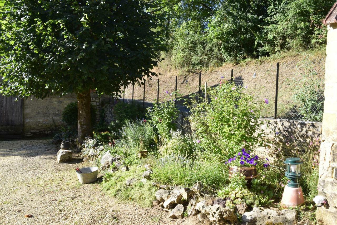 La Chabotine Bed and Breakfast Allas-Les-Mines Exteriör bild
