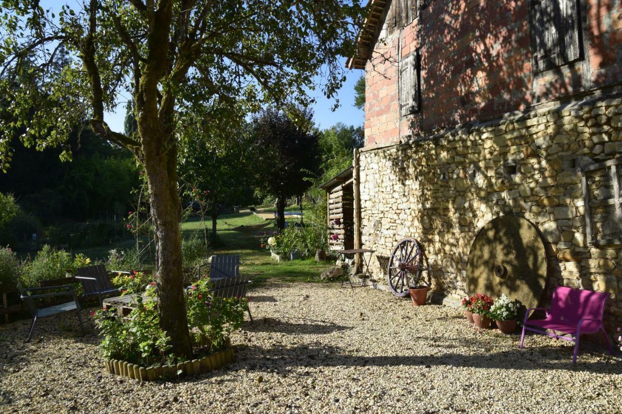 La Chabotine Bed and Breakfast Allas-Les-Mines Exteriör bild