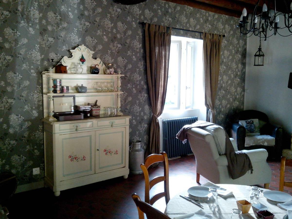 La Chabotine Bed and Breakfast Allas-Les-Mines Exteriör bild