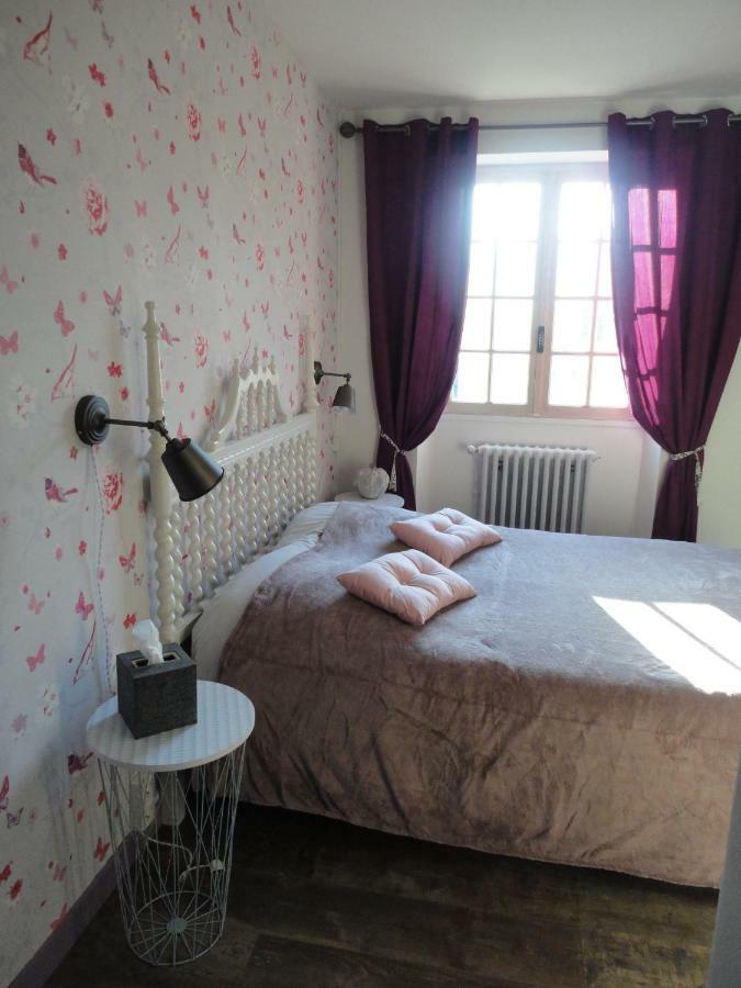 La Chabotine Bed and Breakfast Allas-Les-Mines Exteriör bild